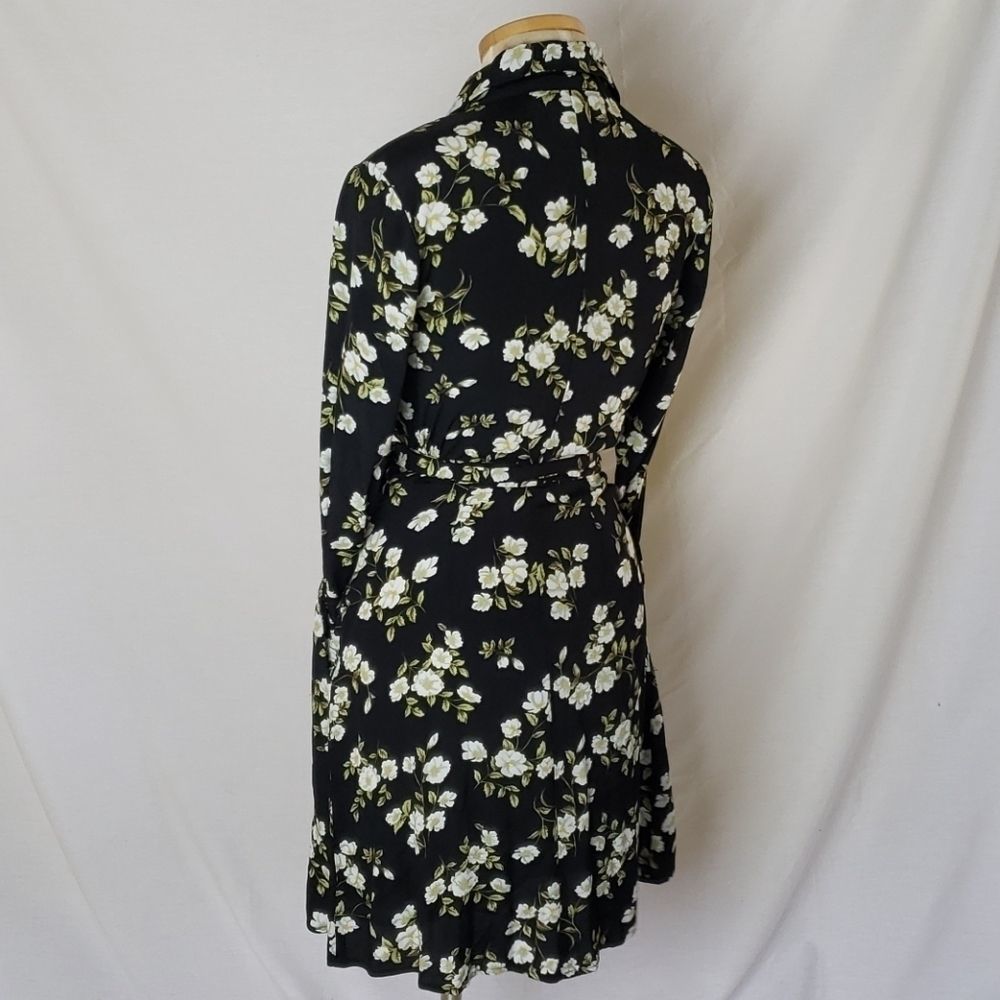 LULUS Totally Blossom Floral Print Collared Wrap‎ - Picture 10 of 15